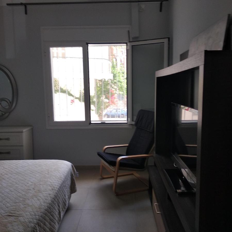 Central Town House 60M2**** Piraeus Luaran gambar